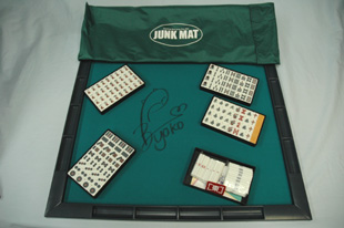 JUNK MAT